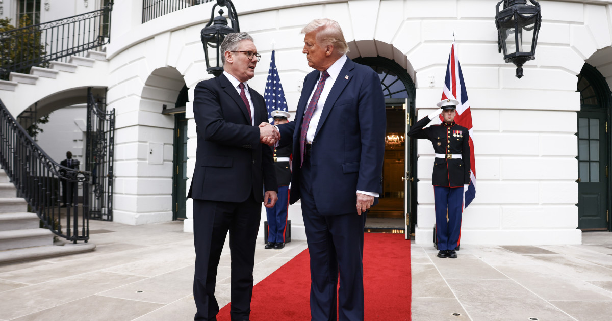 Keir Starmer and Donald Trump shake hands at the White House