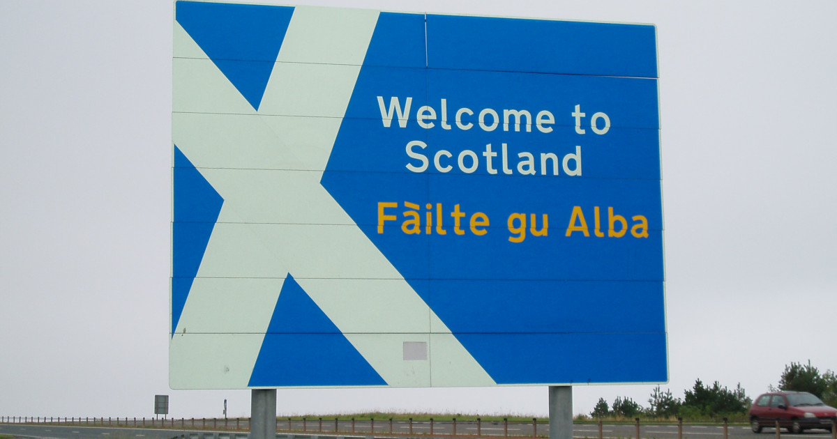 A sign atthe Scottish Border reading 'Welcome to Scotland'